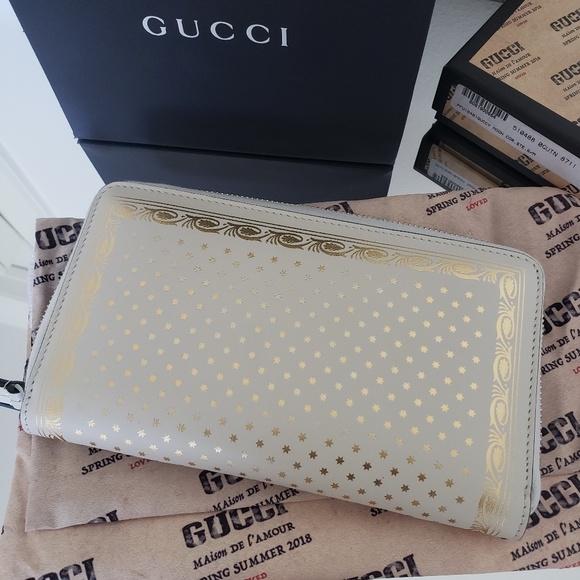 AUTH Gucci Guccy Sega Logo Wallet - Picture 3 of 8